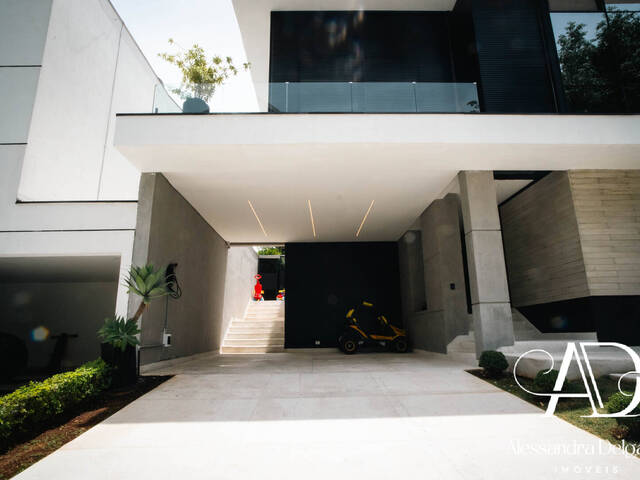 #4 - Casa em condomínio para Venda em Santana de Parnaíba - SP