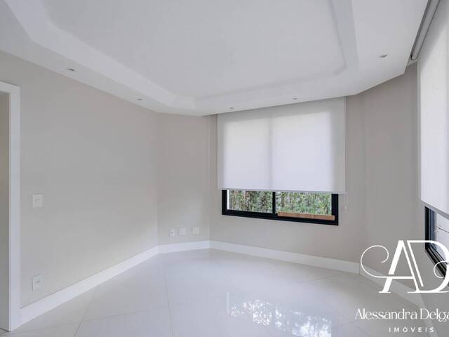 #41 - Casa em condomínio para Venda em Santana de Parnaíba - SP