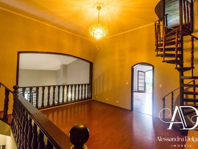 Casa para Venda em Santana de Parnaíba - 4