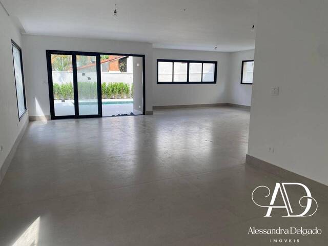 Casa para Venda em Santana de Parnaíba - 4