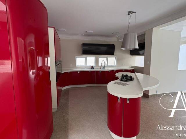 Casa para Venda em Santana de Parnaíba - 5