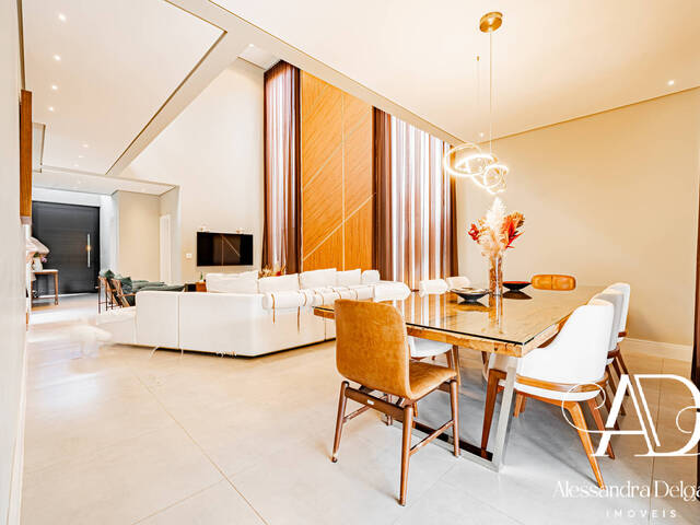 #57 - Casa em condomínio para Venda em Santana de Parnaíba - SP