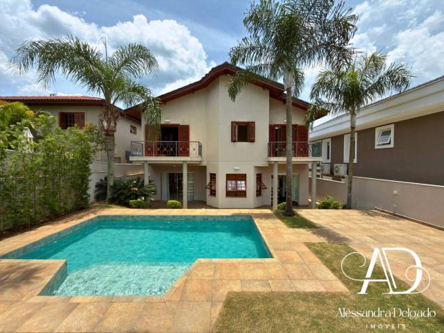 #70 - Casa para Venda em Santana de Parnaíba - SP