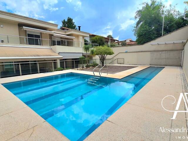 Casa para Venda em Santana de Parnaíba - 3