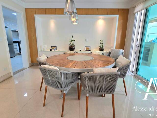 Casa para Venda em Santana de Parnaíba - 5