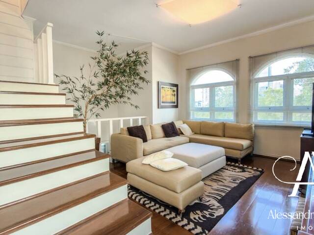 Casa para Venda em Santana de Parnaíba - 2