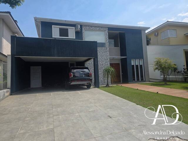 #93 - Casa para Venda em Santana de Parnaíba - SP