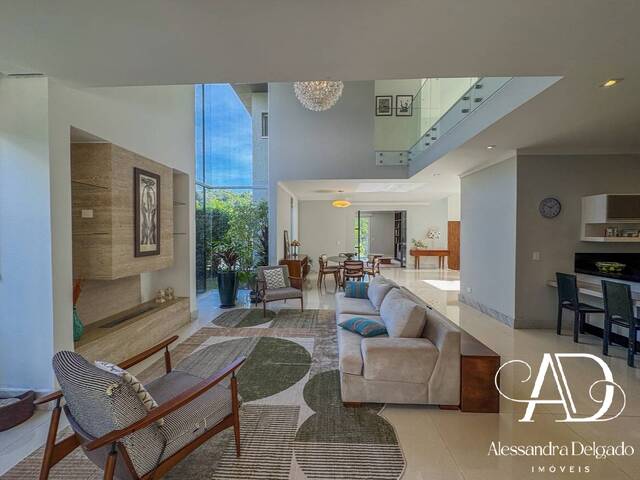 Casa para Venda em Santana de Parnaíba - 5