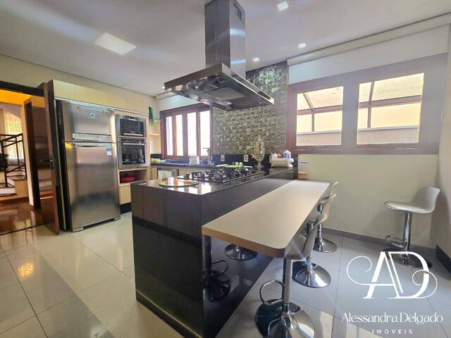 Casa para Venda em Santana de Parnaíba - 4