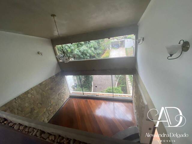 #118 - Casa para Venda em Santana de Parnaíba - SP