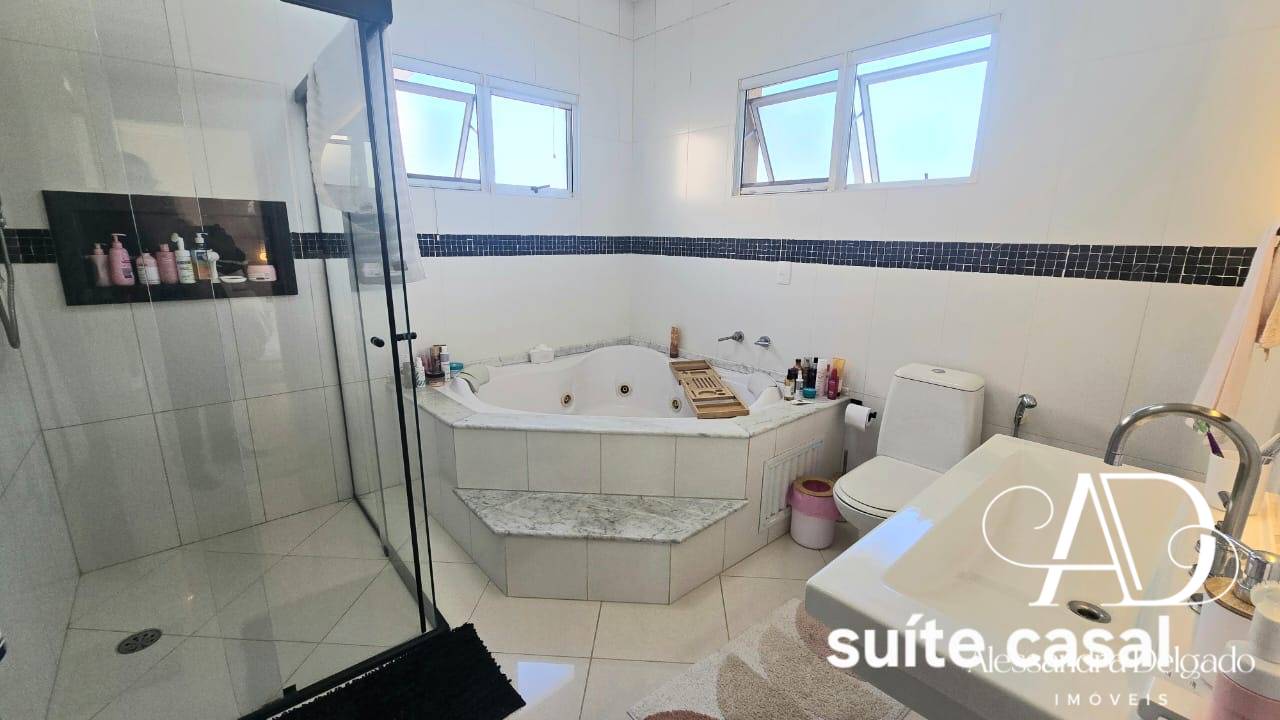 Casa, 4 quartos, 360 m² - Foto 23
