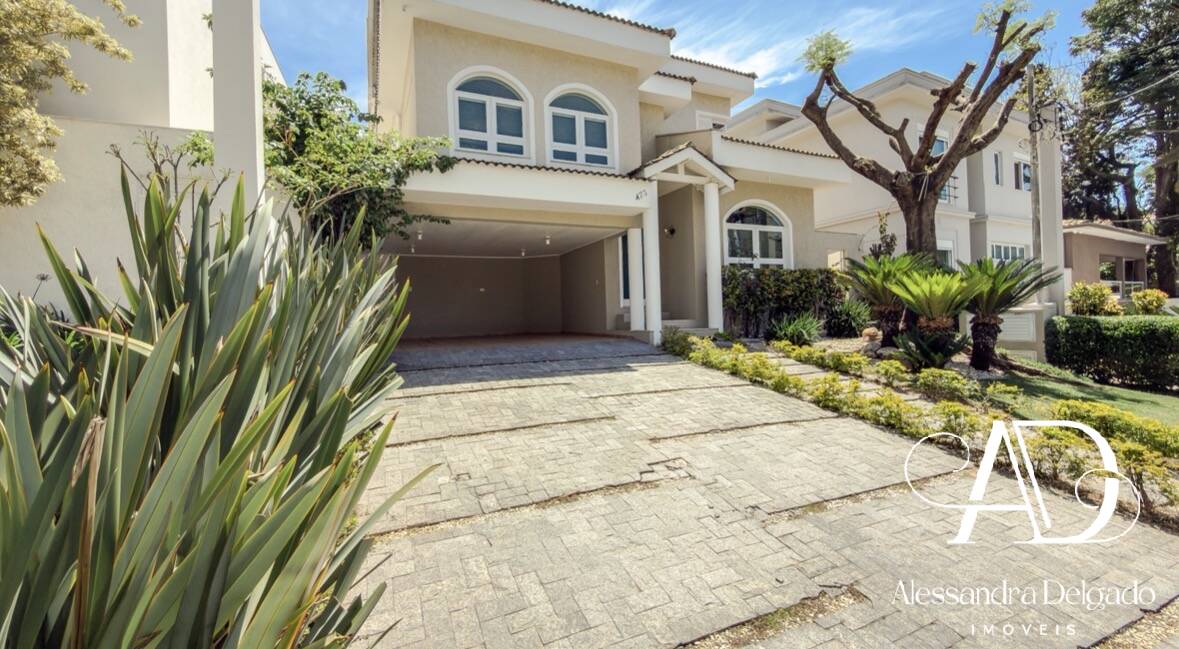 Casa, 4 quartos, 358 m² - Foto 1
