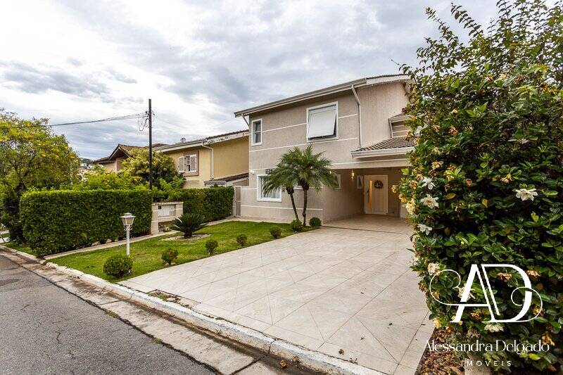Casa, 4 quartos, 280 m² - Foto 1