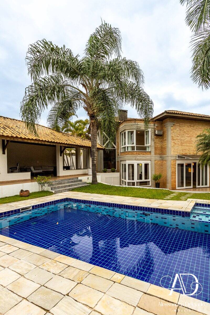 Casa, 4 quartos, 750 m² - Foto 1