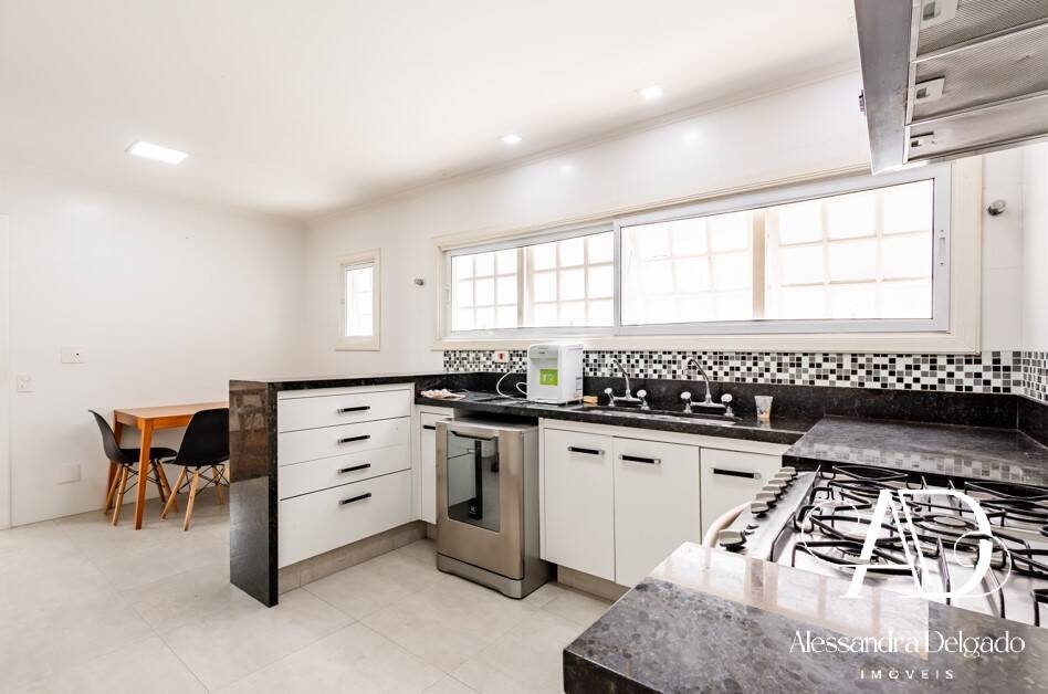 Casa, 4 quartos, 340 m² - Foto 8