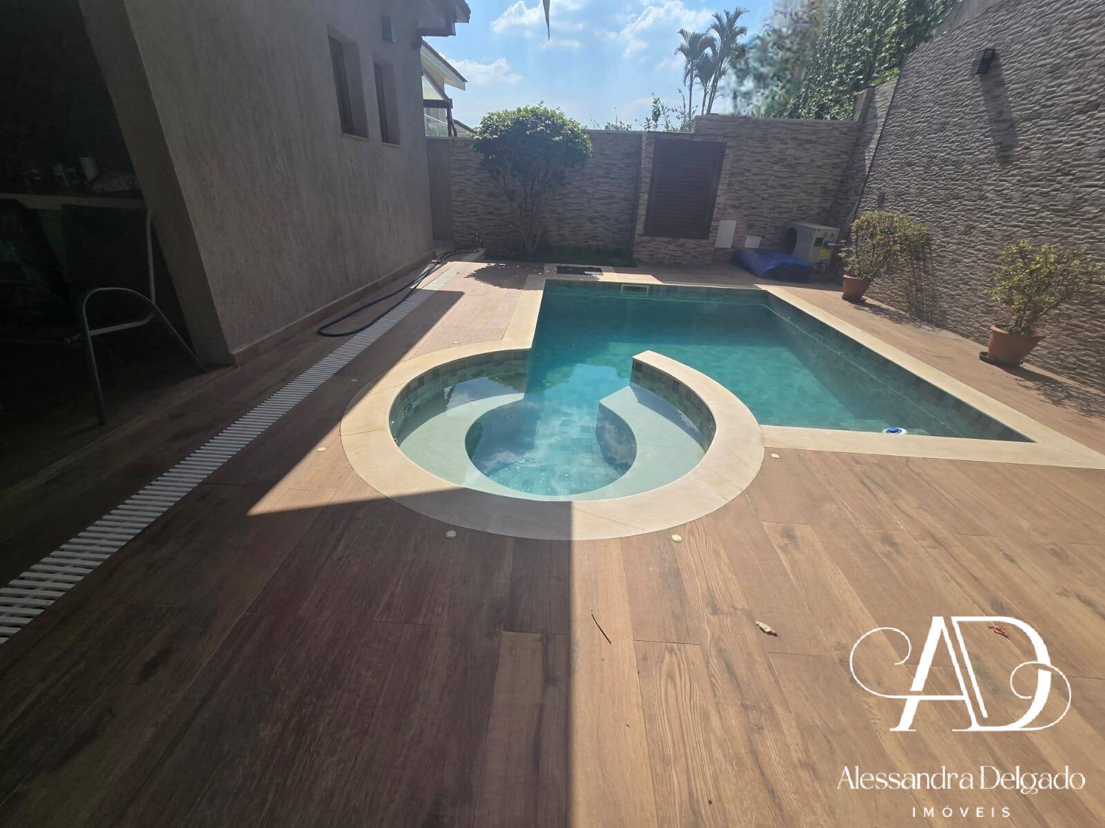 Casa, 3 quartos, 320 m² - Foto 10